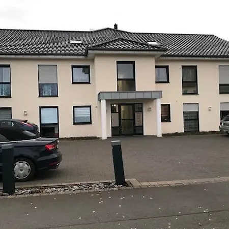 Zu Hause In *